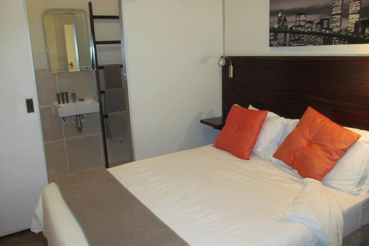 The Vic Hotel Port Elizabeth Luaran gambar
